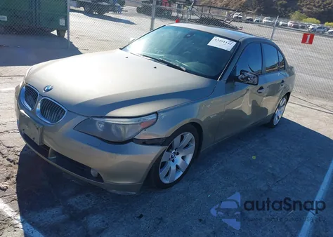 2007 BMW 530I из США, поврежденный, VIN WBANE73547CM48772